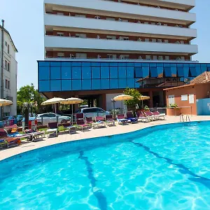 https://hotel-miramare-gatteo-a-mare.emilia-romagnahotels.net